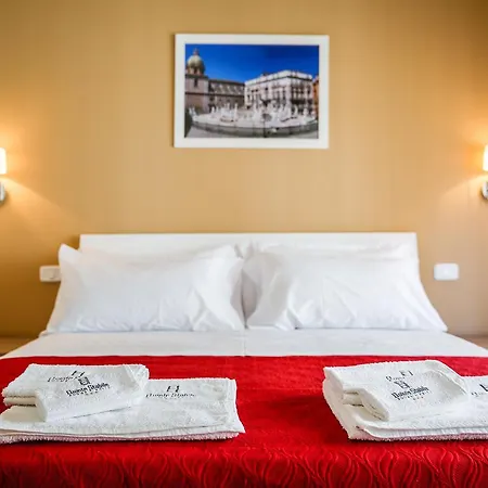 Quinto Stabile Rooms&Suite Palermo Exterior photo