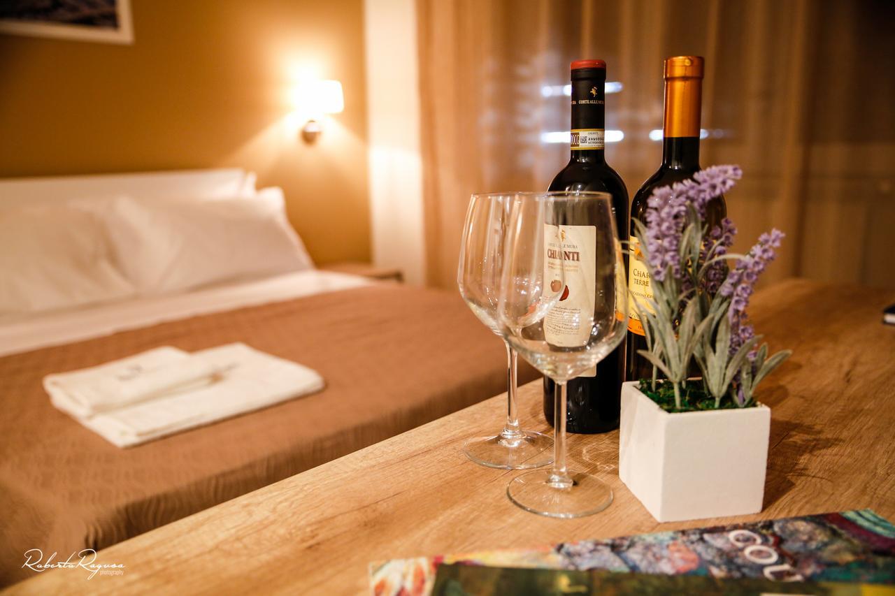 Alojamento de Acomodação e Pequeno-almoço Quinto Stabile Rooms&suite